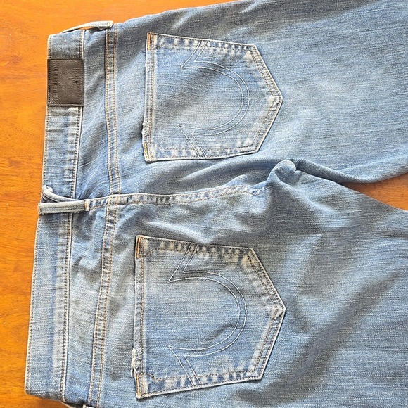 True Religion Liv Relaxed Disressed Skinny Crop Size 28 - Picture 12 of 16